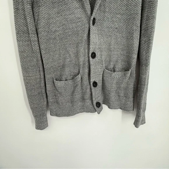 Abercrombie & Fitch Button Cardigan Sweater Mens Size Medium Shawl Collar Gray - Picture 3 of 10